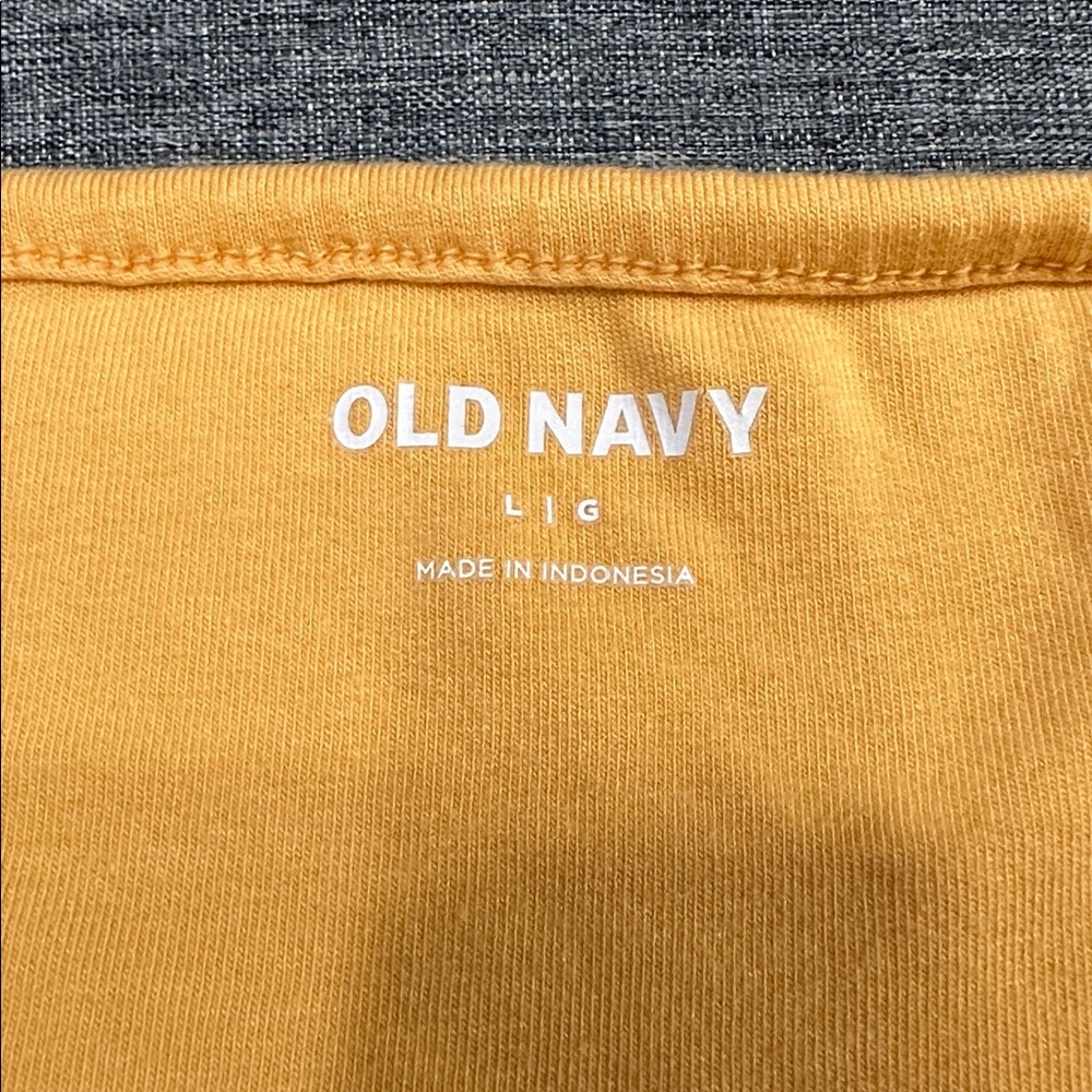 OLD NAVY Ribbed Halter Top - Picture 4 of 5